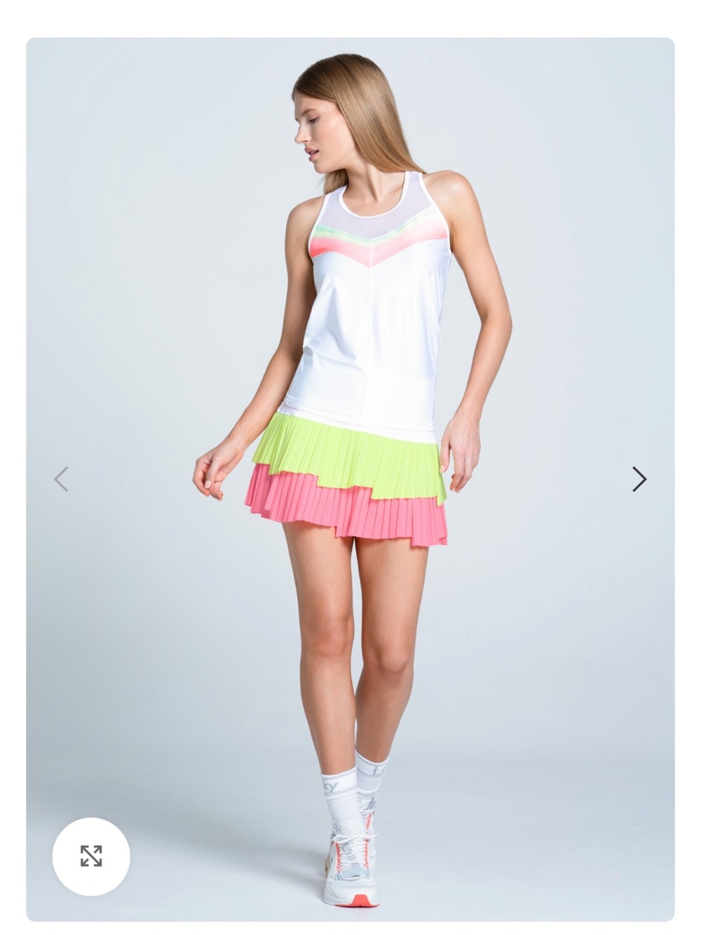 Lucky in Love sunset spin split back Tank, L